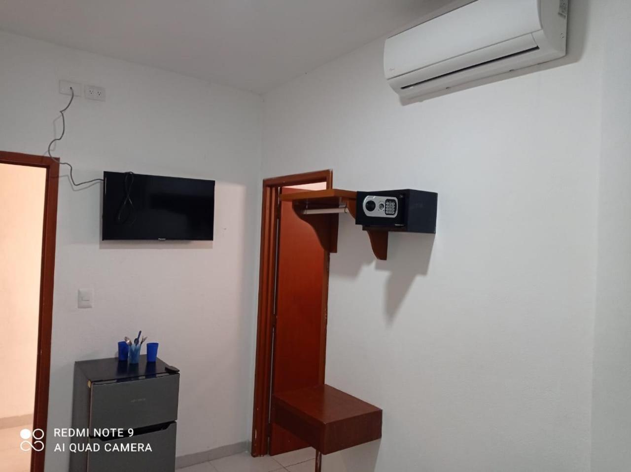 Casa De Huespedes Taino Bed & Breakfast แคนคูน ภายนอก รูปภาพ
