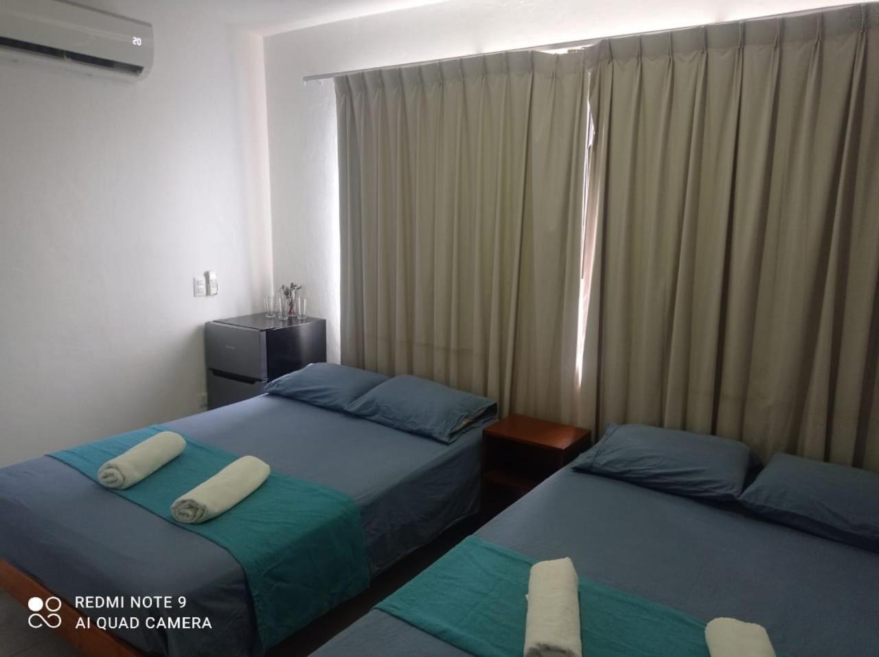 Casa De Huespedes Taino Bed & Breakfast แคนคูน ภายนอก รูปภาพ